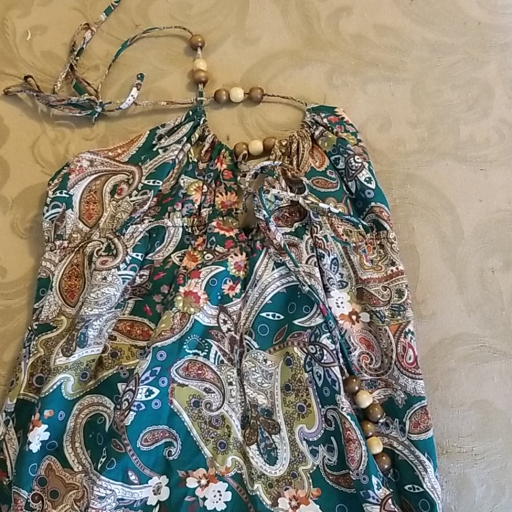 Cute dress with beads